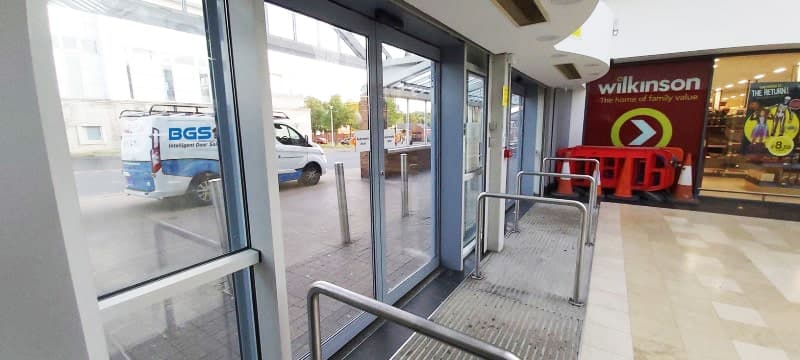 automatic entrance doors | bolton gate